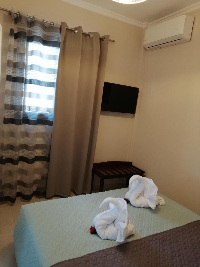 Ta Didymakia Apartments. Argostoli  Room photo